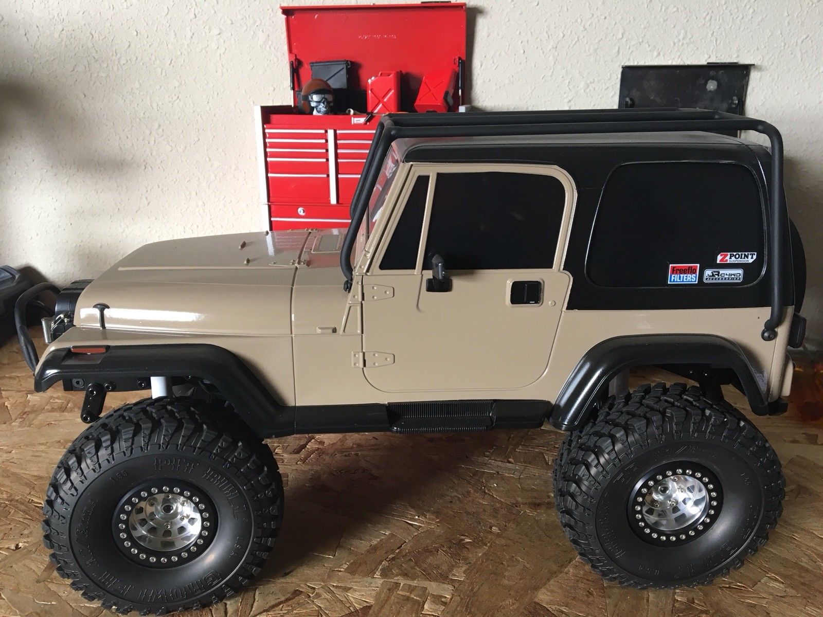 Jeeps radio télécommandés : les modèles les plus chers vendus sur eBay ! 
